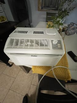 Window Air Conditions New Still In Box 5000 BTU