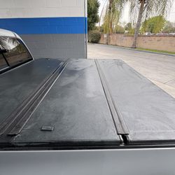 toyota tacoma back cover