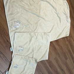 Bathroom towels with seashells (6)