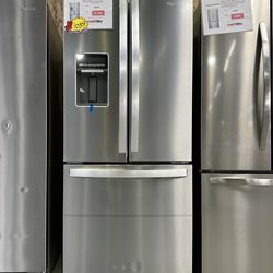 Whirlpool Standard-Depth 19.7 cu. ft. 30 in French Door Refrigerator w/Ice Maker & Water Dispenser