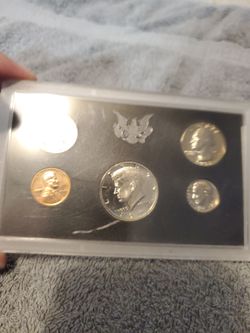 US Mint Proof Coin Set in Case 1971