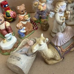 14 Figurines Angels Bears, Baby Jesus Camel