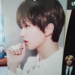 Jisung Small Poster
