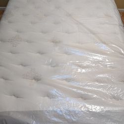 Jamison 5 Stars Qu,een Mattr,ess – 9 Inch – Firm (7/10)