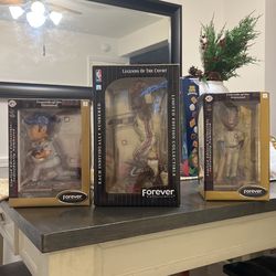 Forever Collectibles 