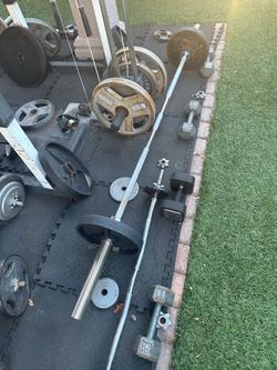 Olympic barbell 45lbs 7ft wide