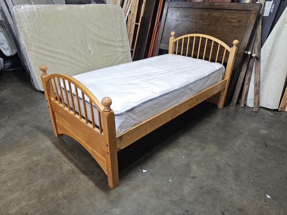 Twin Bed And Mattress