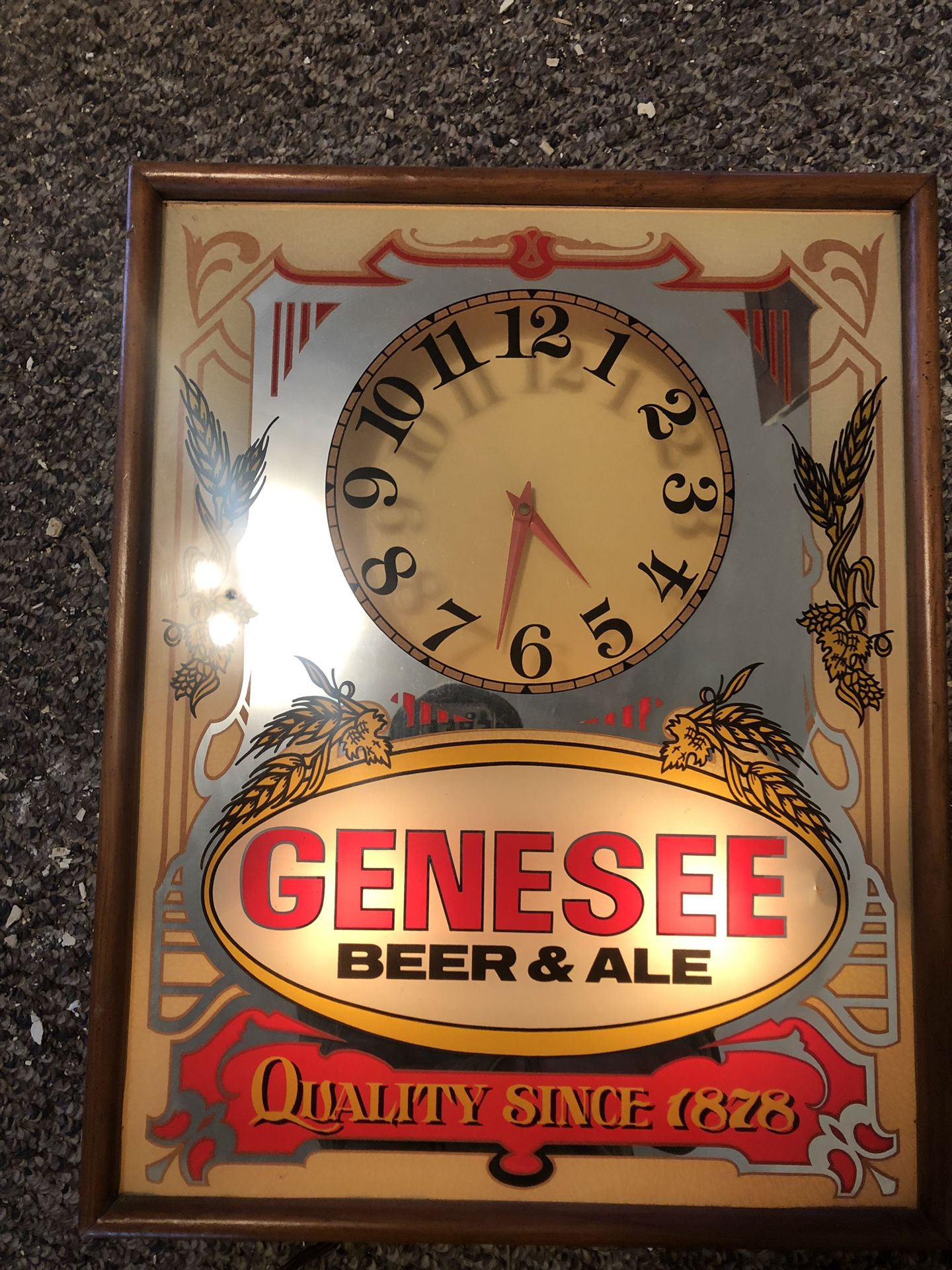 Vintage Genesee illuminated mirrored clock