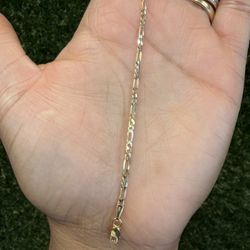 10k Figaro Bracelet 