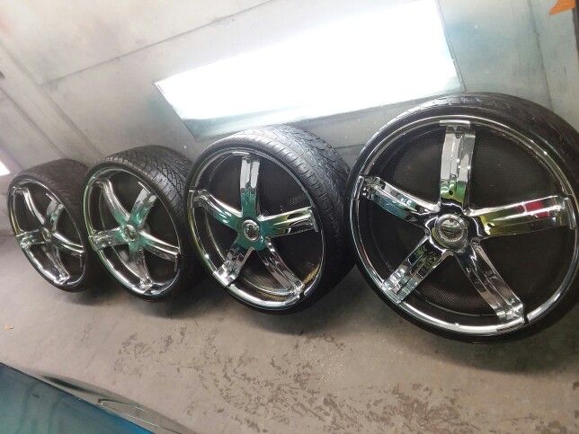 24" Davin street spins