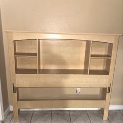 Full Size Bed With Drawers And Shelves