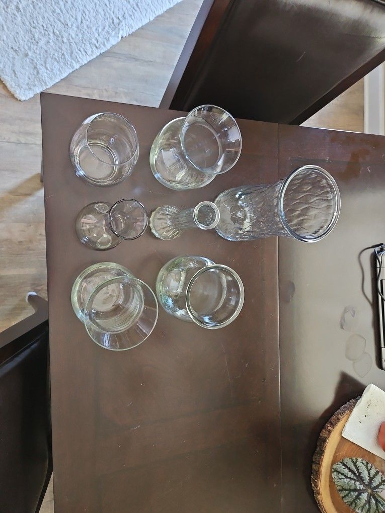 Vases (7)