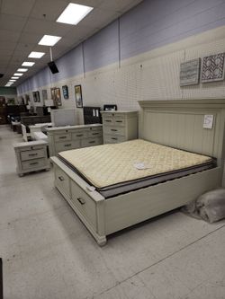5 PIECE KING BEDROOM SET 