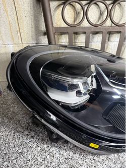 Porsche Macan 2019-2021 Right Passenger Side Headlight