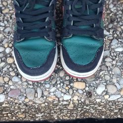 Nike SB Dunk High RESN 