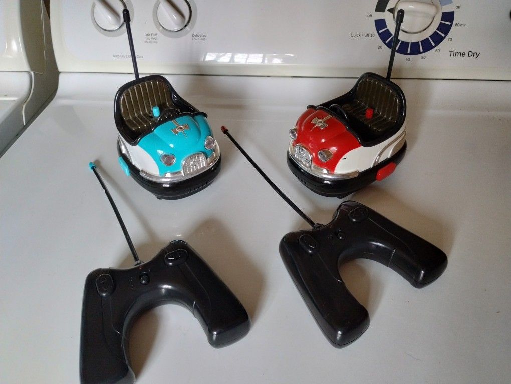 Radio Control Bumper Cars 