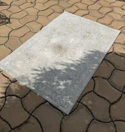 SURYA Rug Machine Woven 100% Polyester Machine-woven rug, Made in Turkey