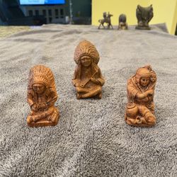 Indian Salt And Pepper Shakers 