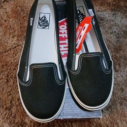 Brand New With Tags Vans Size 9.5 Wmns
