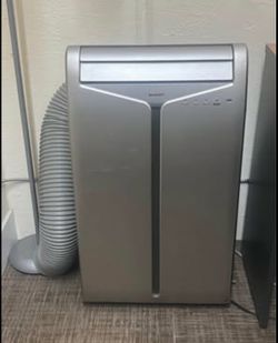 Portable air conditioner