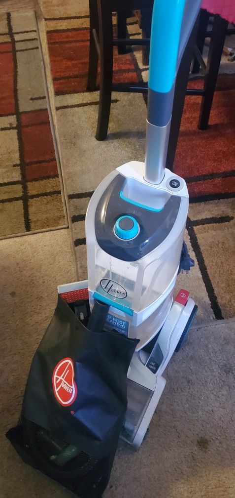 Hoover Full size carpet cleaner