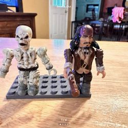 Mega Bloks Pirates Of The Caribbean Jack Sparrow & Skeleton
