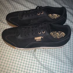 Woman Puma Roma Shoes Size 8.5