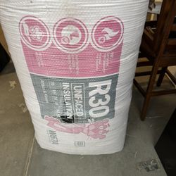 R30x24 Unfaced Insulation 