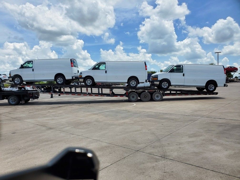 Car hauler- 53 foot, 3 axle, 3 vehicle trailer with aluminum ramps and 5th wheel ($4000 firm)