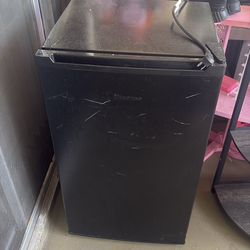 Mini fridge