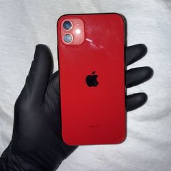 2 IPHONE 11s