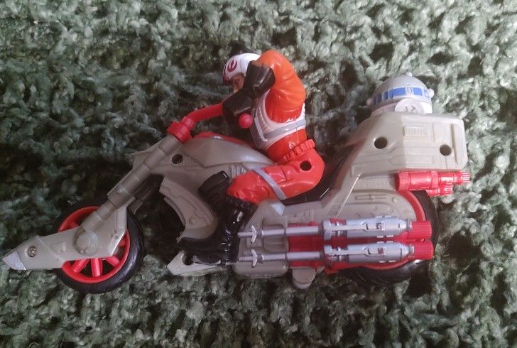 2005 Star Wars Luke Skywalker