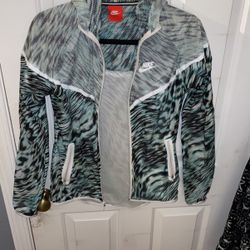Nike Windbreaker
