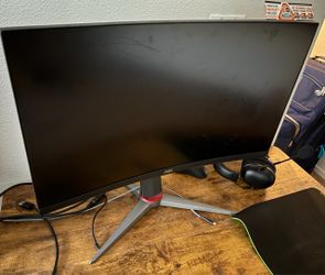AOC 27” Curved Gaming Monitor