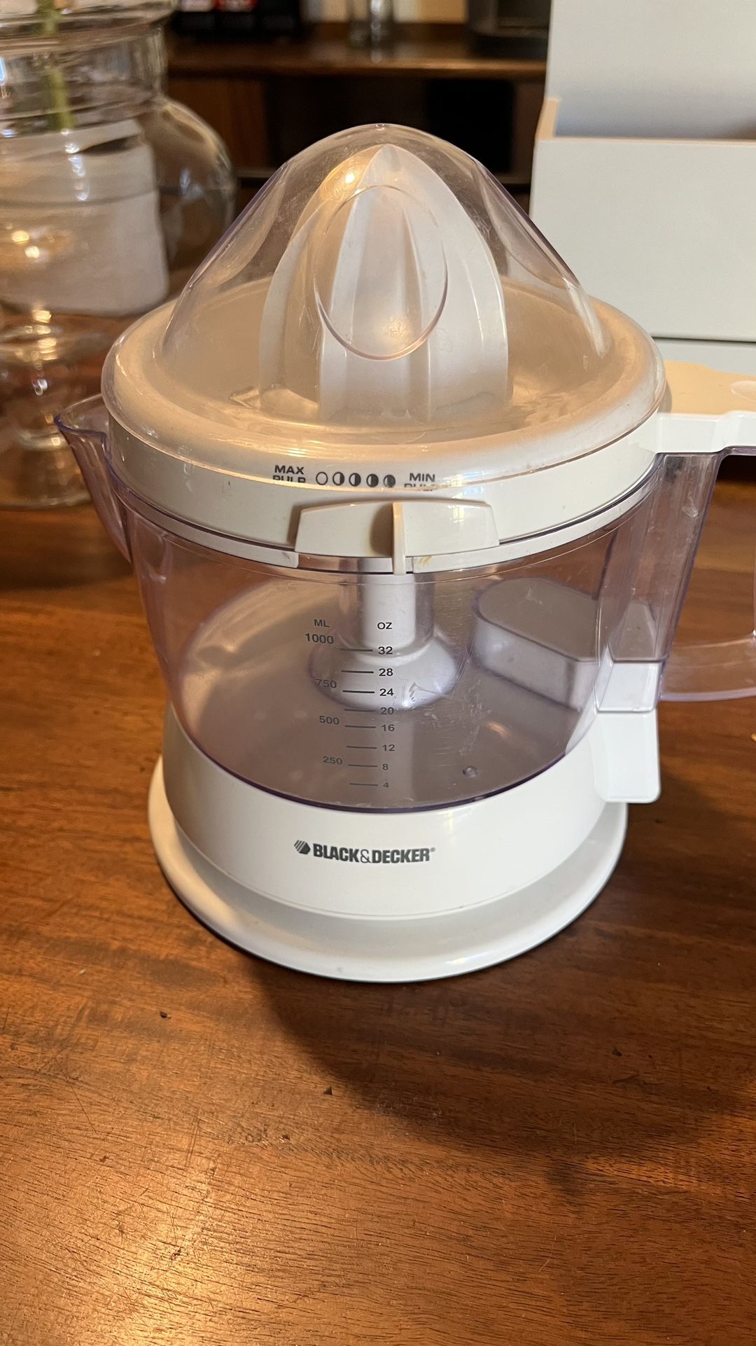 Yes available Black & Decker Citrus Juicer Pick Up Near 19th ave & Camelback for Sale in Phoenix
