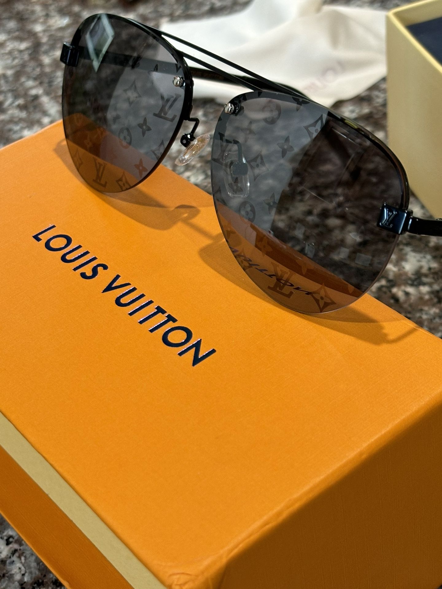 LV Louis Vuitton Glasses