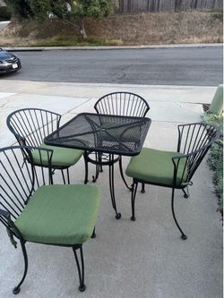5 piece Wrought Iron Patio Bistro set.