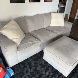 Sectional couch