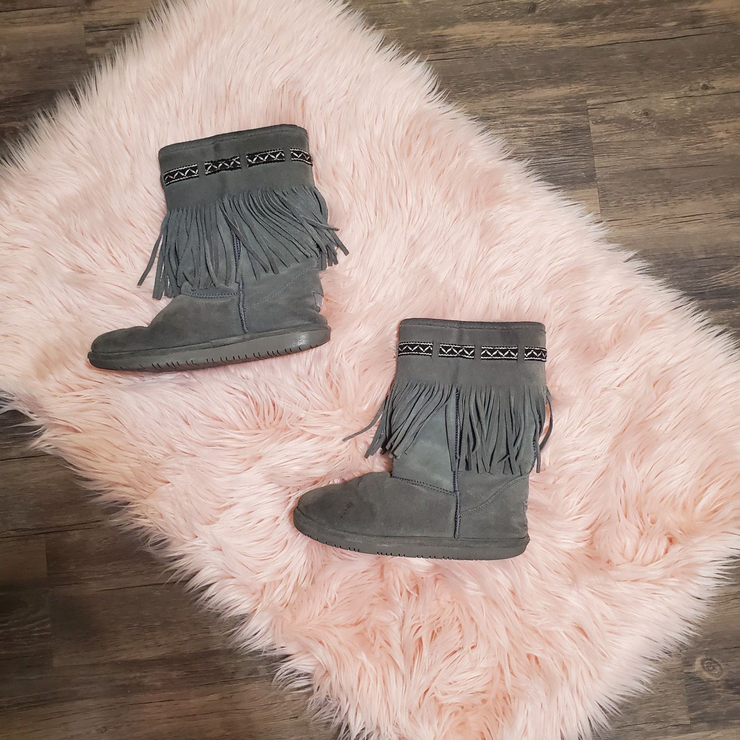 Bearpaw Moccasin Style Boots