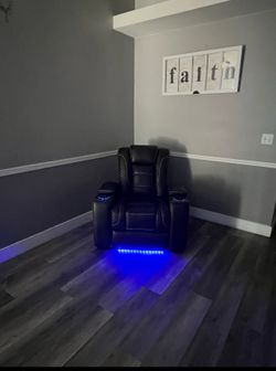 Recliner chair