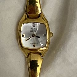 Vintage Anne Klein II w/Diamond