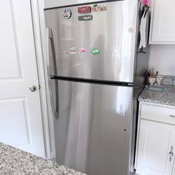 GE refrigerator