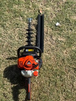 ECHO
20 in. 21.2 cc Gas 2-Stroke Hedge Trimmer