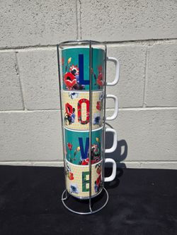 Display coffee mugs, LOVE