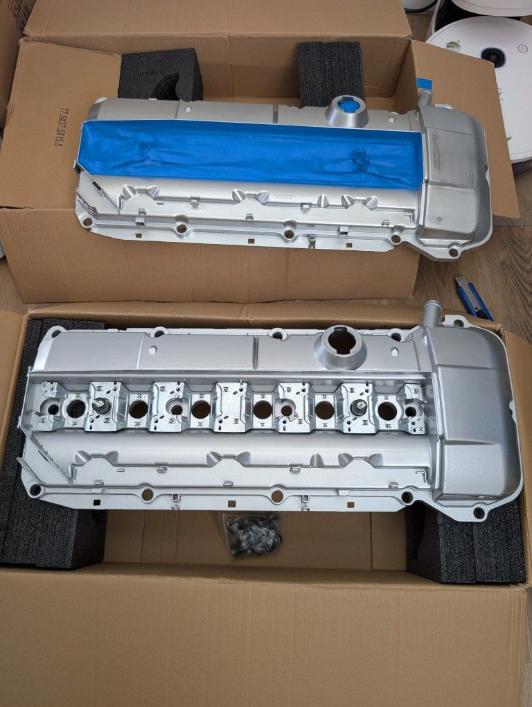 Valve Cover Aluminum For BMW