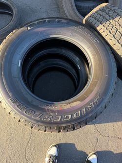 4 Bridgestone tires
