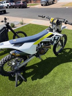 Dirt bike, 450 Husqvarna,