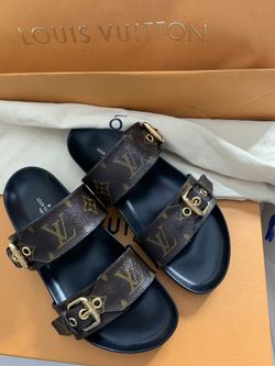 Bon dia flat mule (brand new) size 36 like size 6