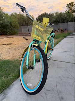 Women’s 7 Speed  Beach Cruiser Bike(26’)