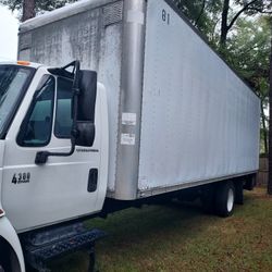 2006 International 4300 26 Ft Box Truck